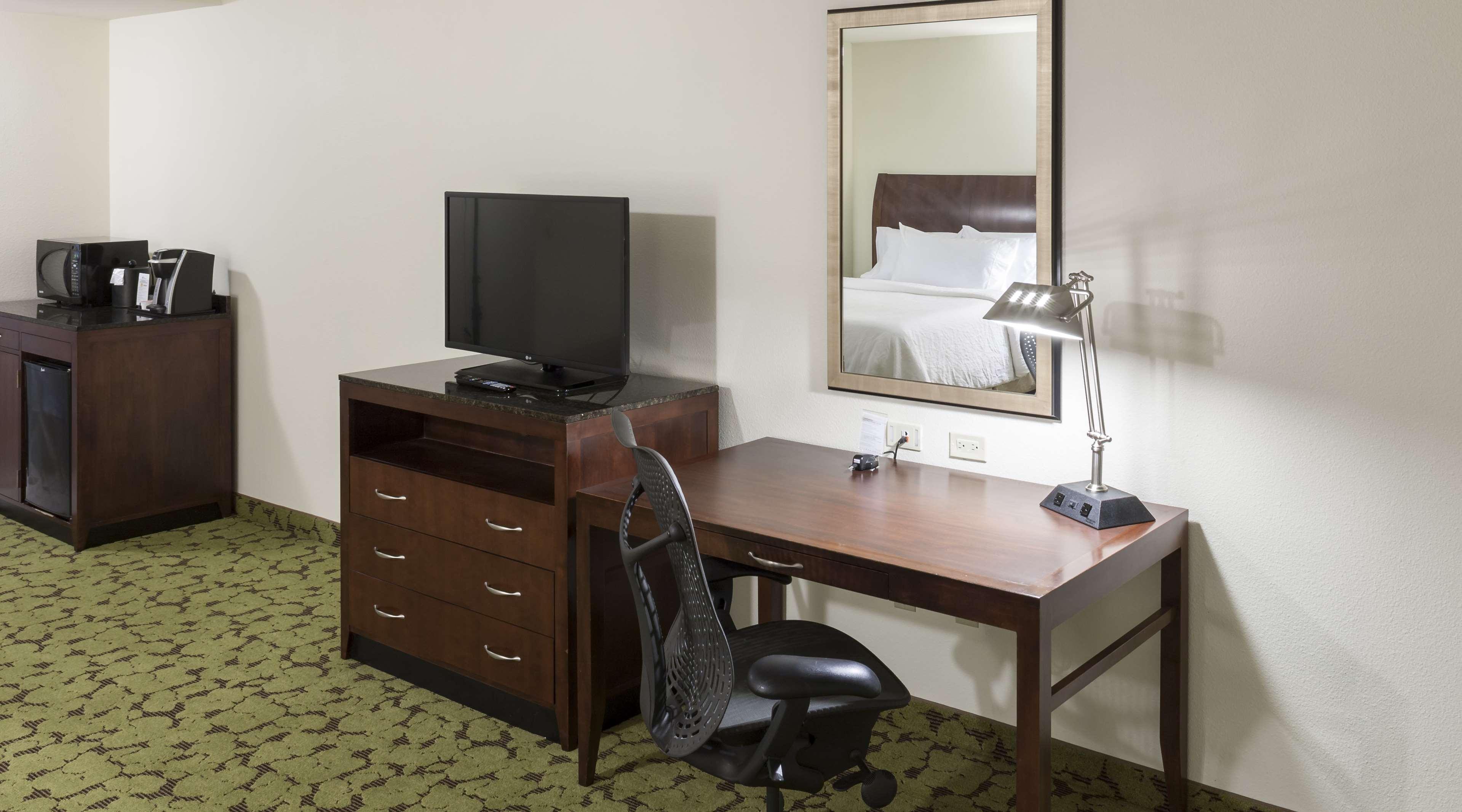 Hilton Garden Inn Dallas/Duncanville Exteriér fotografie