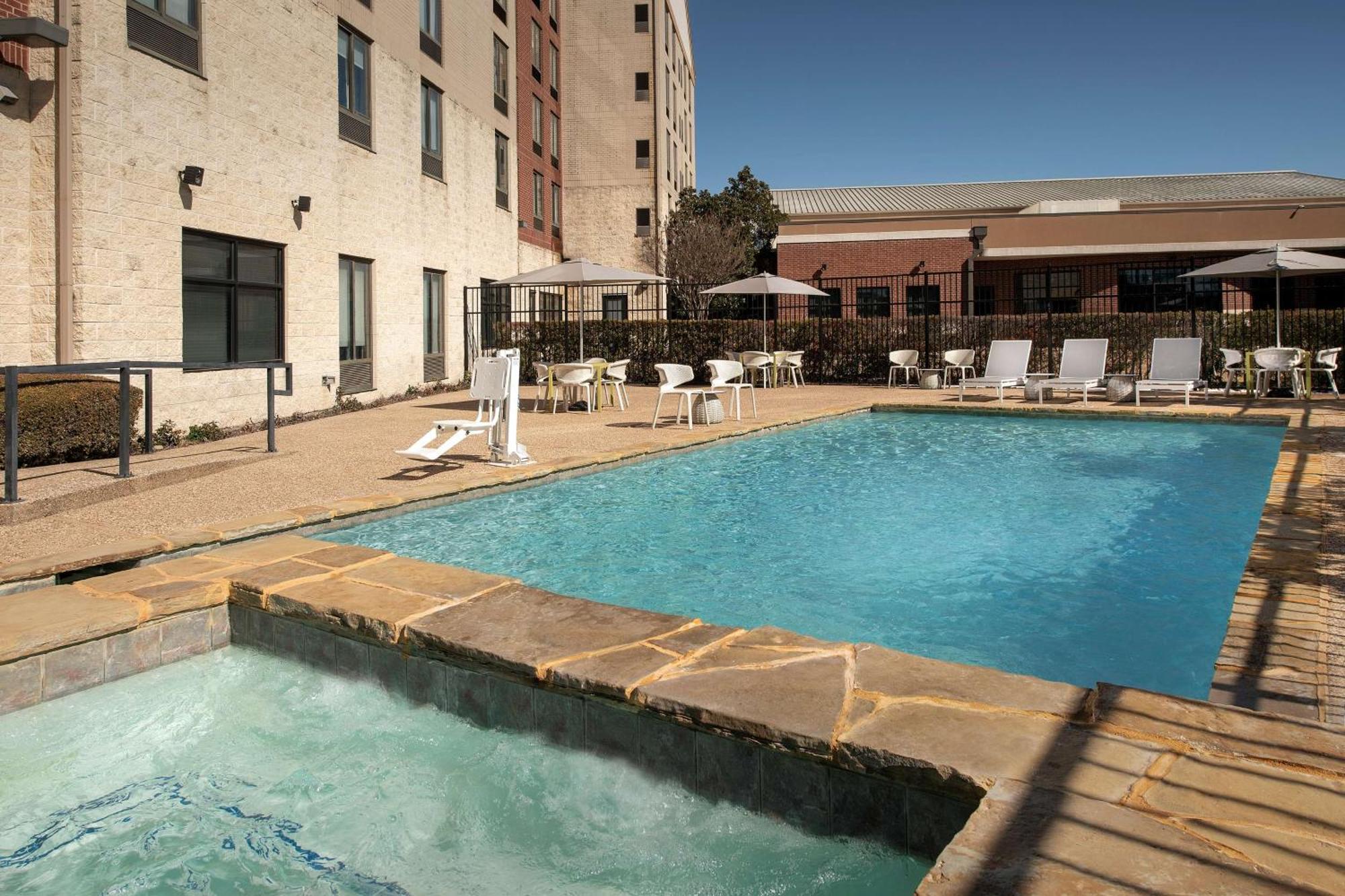 Hilton Garden Inn Dallas/Duncanville Exteriér fotografie